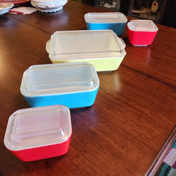 Vintage Pyrex Primary Colors Refrigerator Dish Set